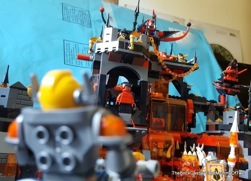 lego-nexo-knights-jestros-lair-review-close-up
